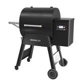 Traeger Ironwood 650 Grill & BBQ with Cover & Shelf