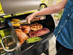 Traeger Pro Series 575 Grill & BBQ