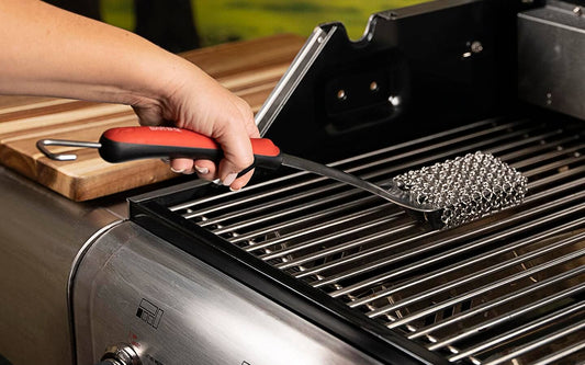 How To Clean and Maintain Your BBQ Grill (Without Ruining It)