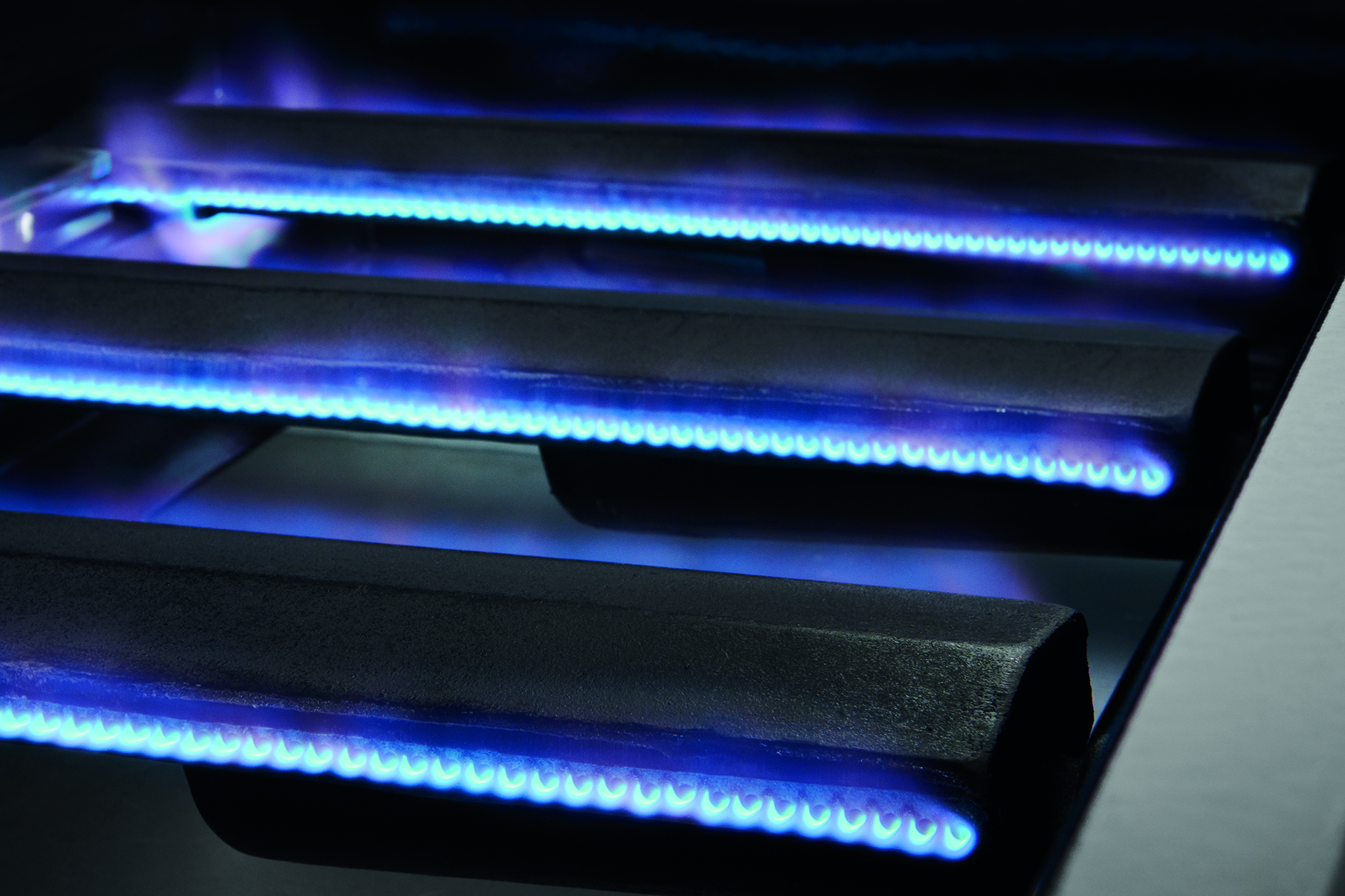 BeefEater 1200E - 5 Burner Built In BBQ