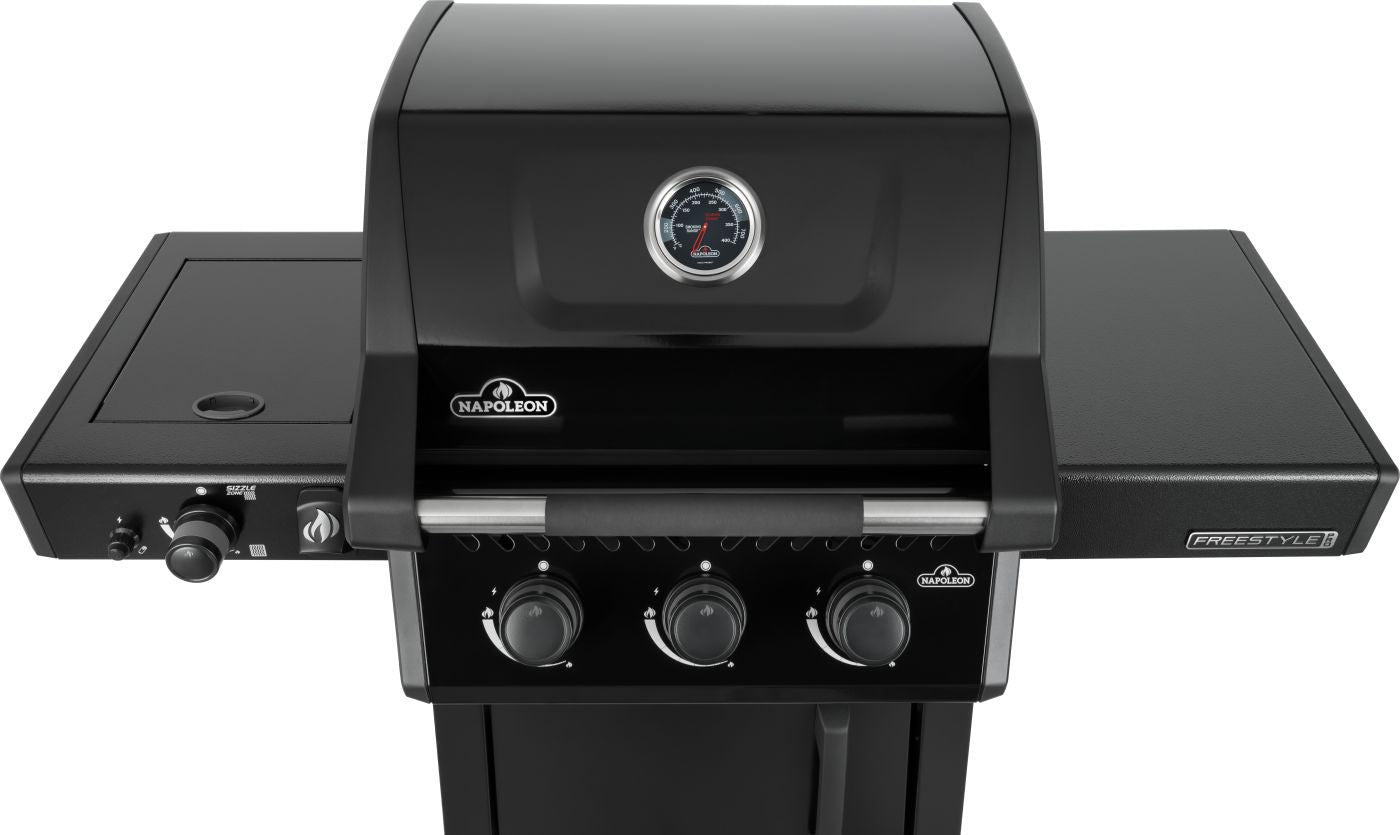 Napoleon Freestyle 365 Black With Infared Side Burner
