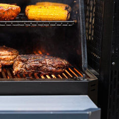 Masterbuilt - Gravity Series 800 Digital Charcoal Griddle + BBQ + Smoker With Griddle