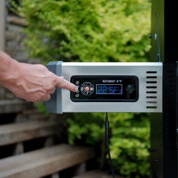 Masterbuilt - Gravity Series 800 Digital Charcoal Griddle + BBQ + Smoker With Griddle