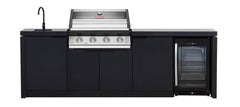 Cabinex - Classic kitchen paired with the BeefEater 4 Burner 1600E Series.