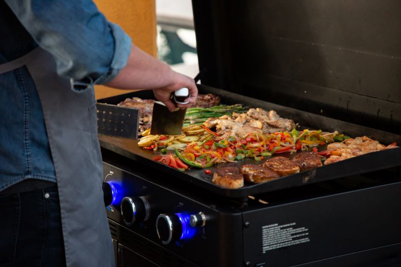 Pit Boss 5-Burner Ultimate Plancha