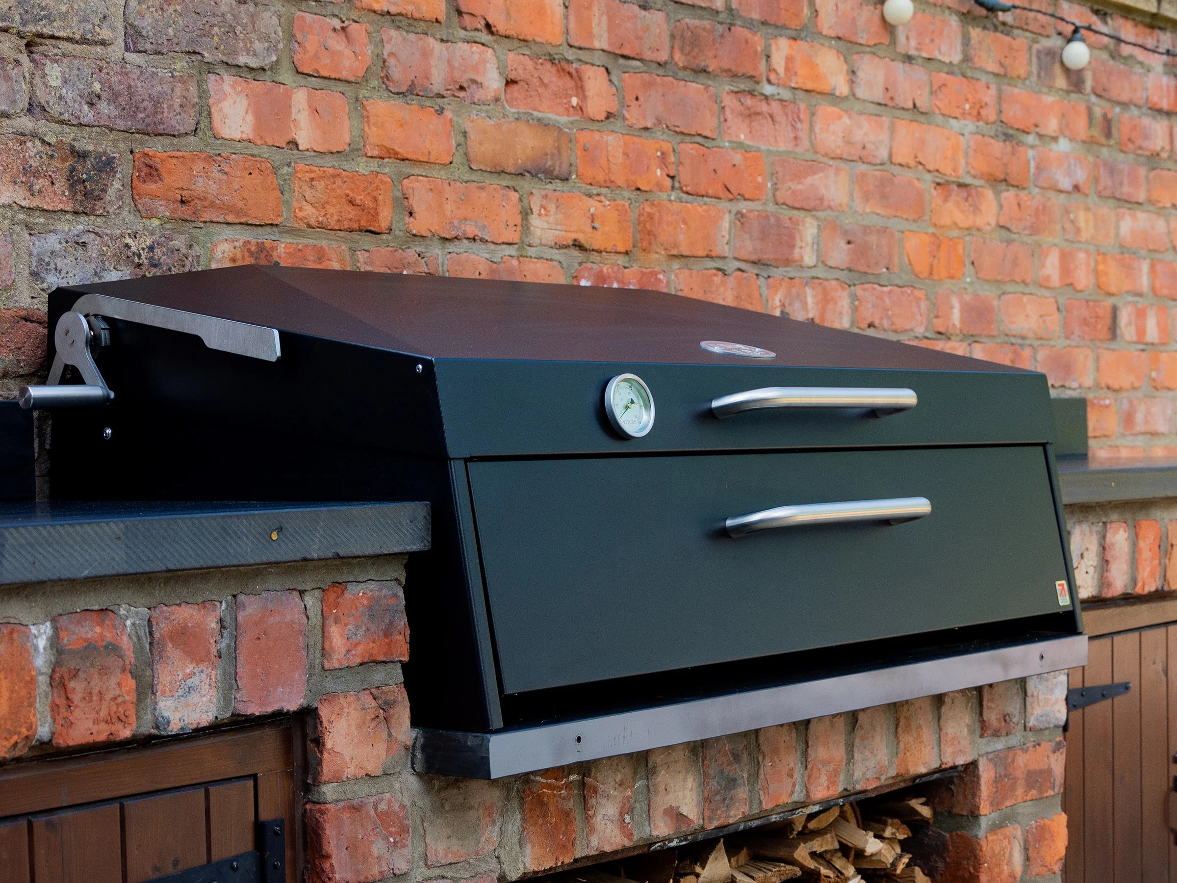 ASADO PRO.3.1 / Small Asado Grill Built-in