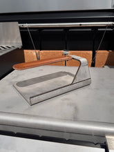 Flamery Steak Press