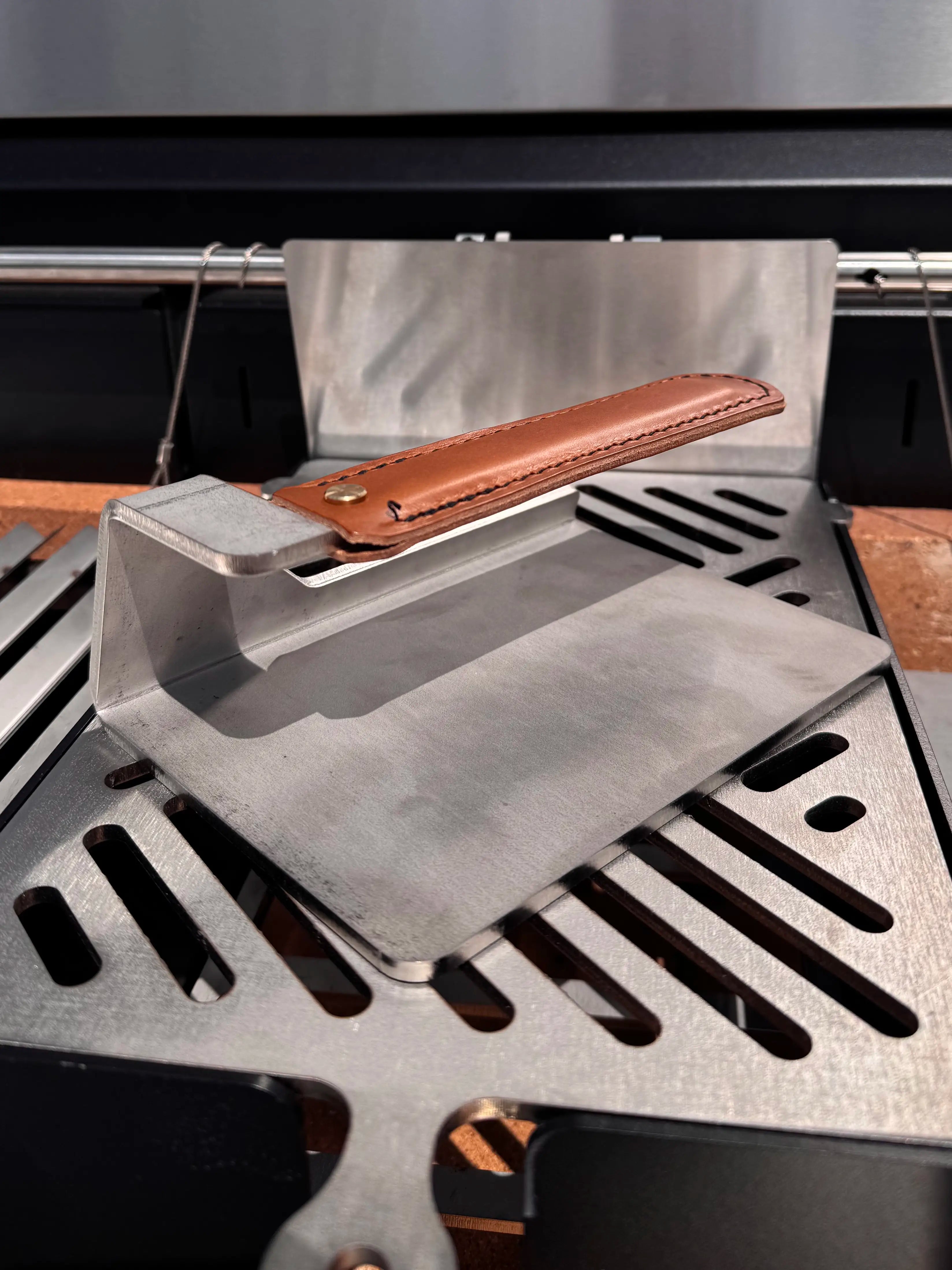 Flamery Steak Press