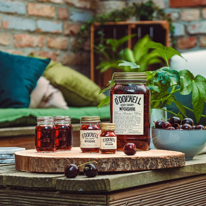 Moonshine - Very Cherry