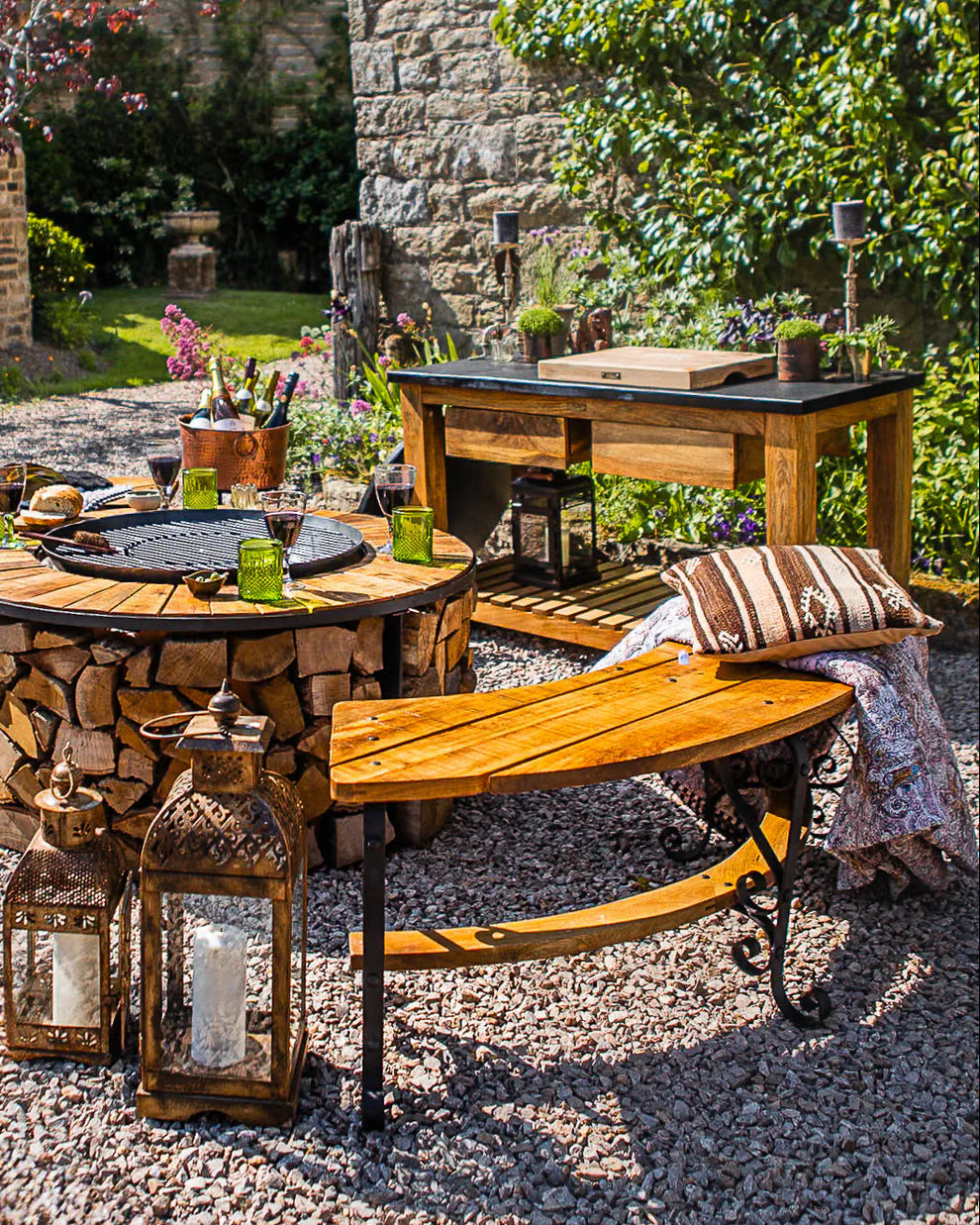 Kadai - Curved Bench