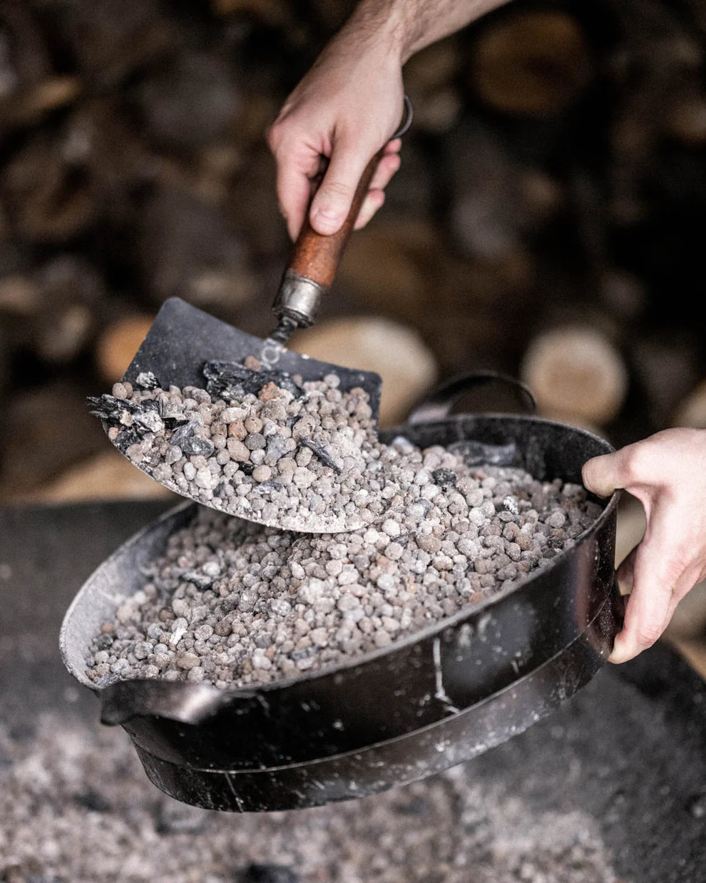 Kadai - Riddle Cleaning Tool