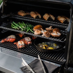 Masterbuilt - Gravity Series XT Digital Charcoal BBQ & Smoker - 3 Free Items